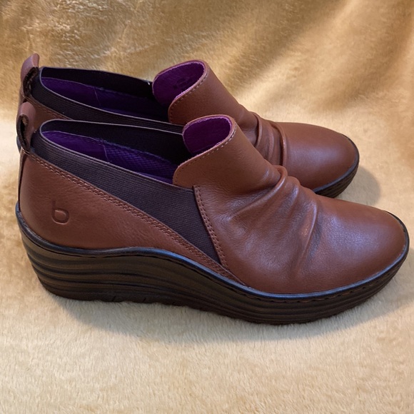 Bionica Brown Leather Slip On Loafers size 8 m very nice shoes - Picture 2 of 8